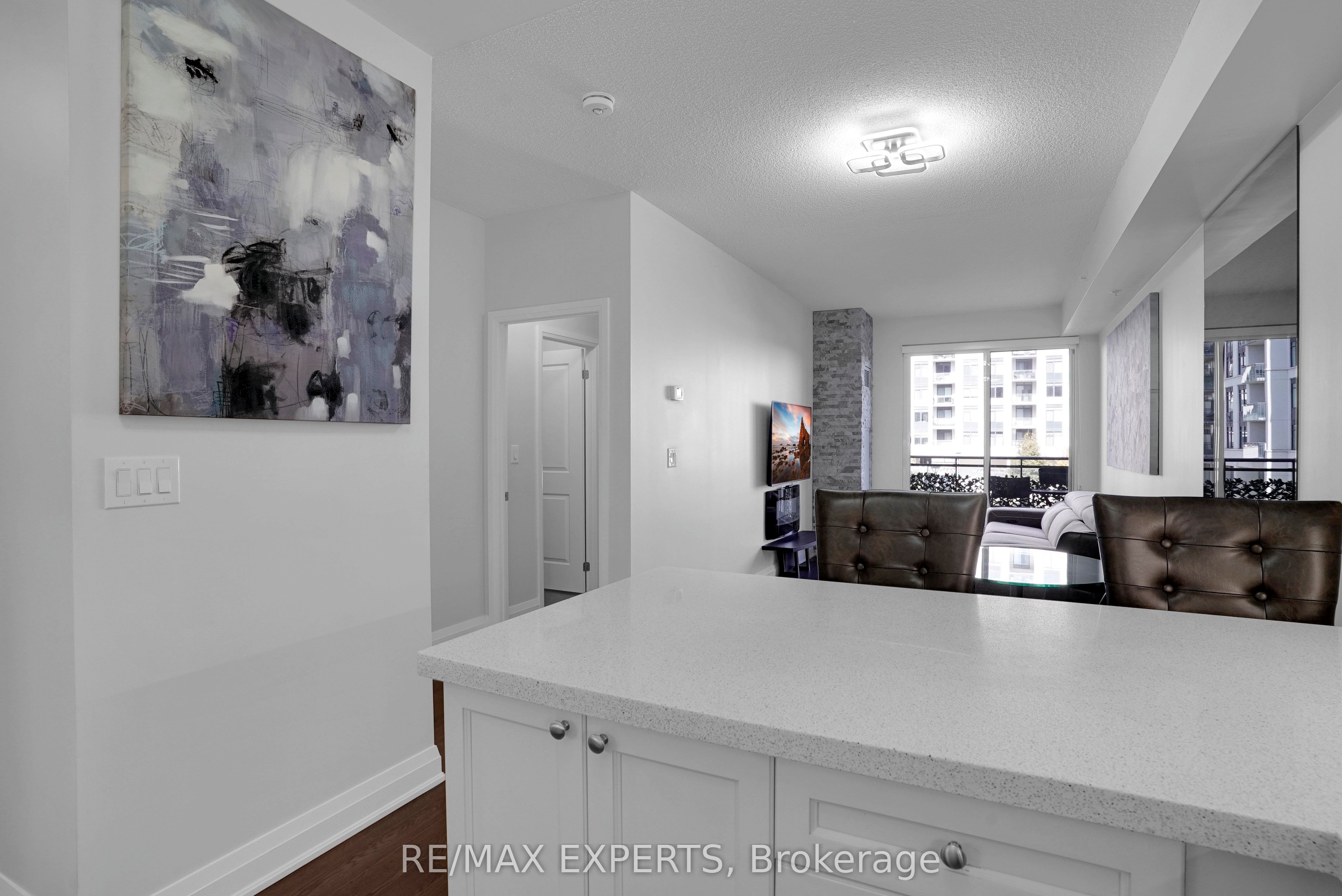24 Woodstream Boulevard 208 Property Photo 14