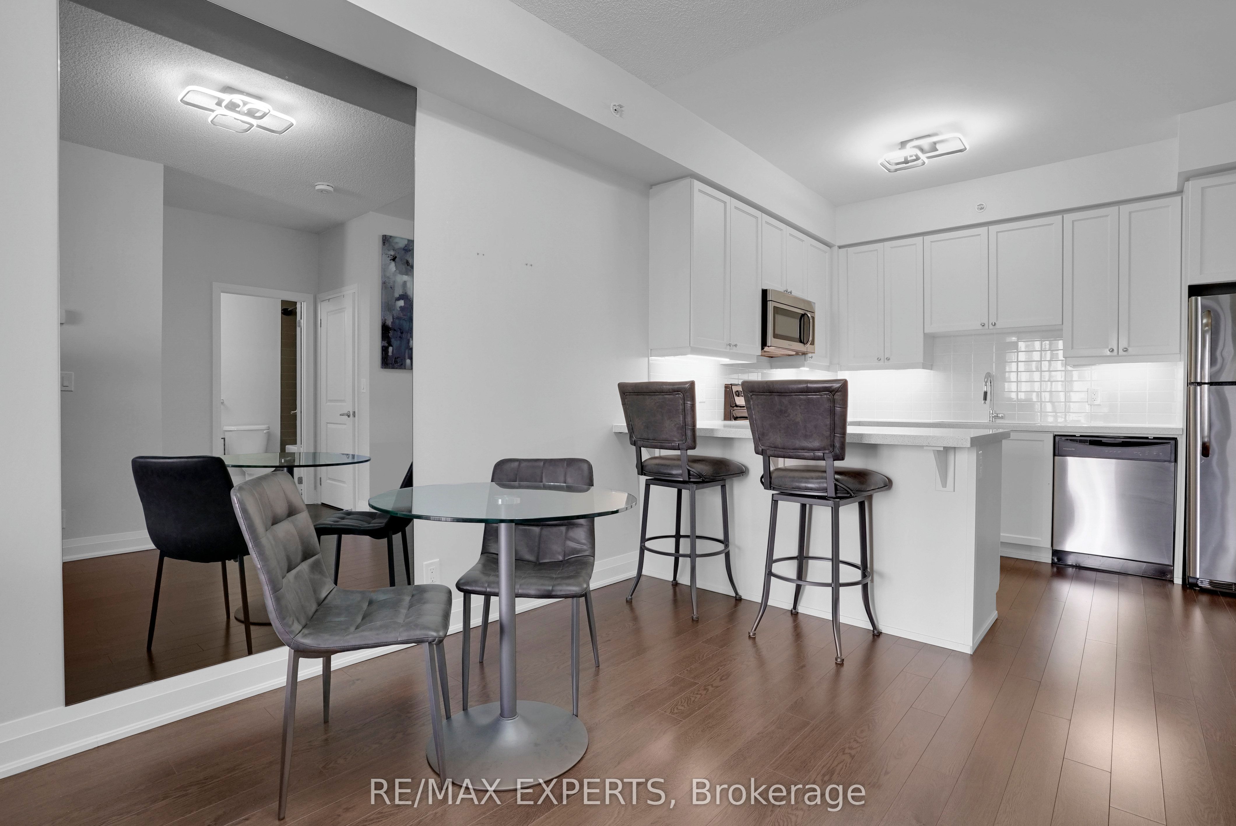 24 Woodstream Boulevard 208 Property Photo 23
