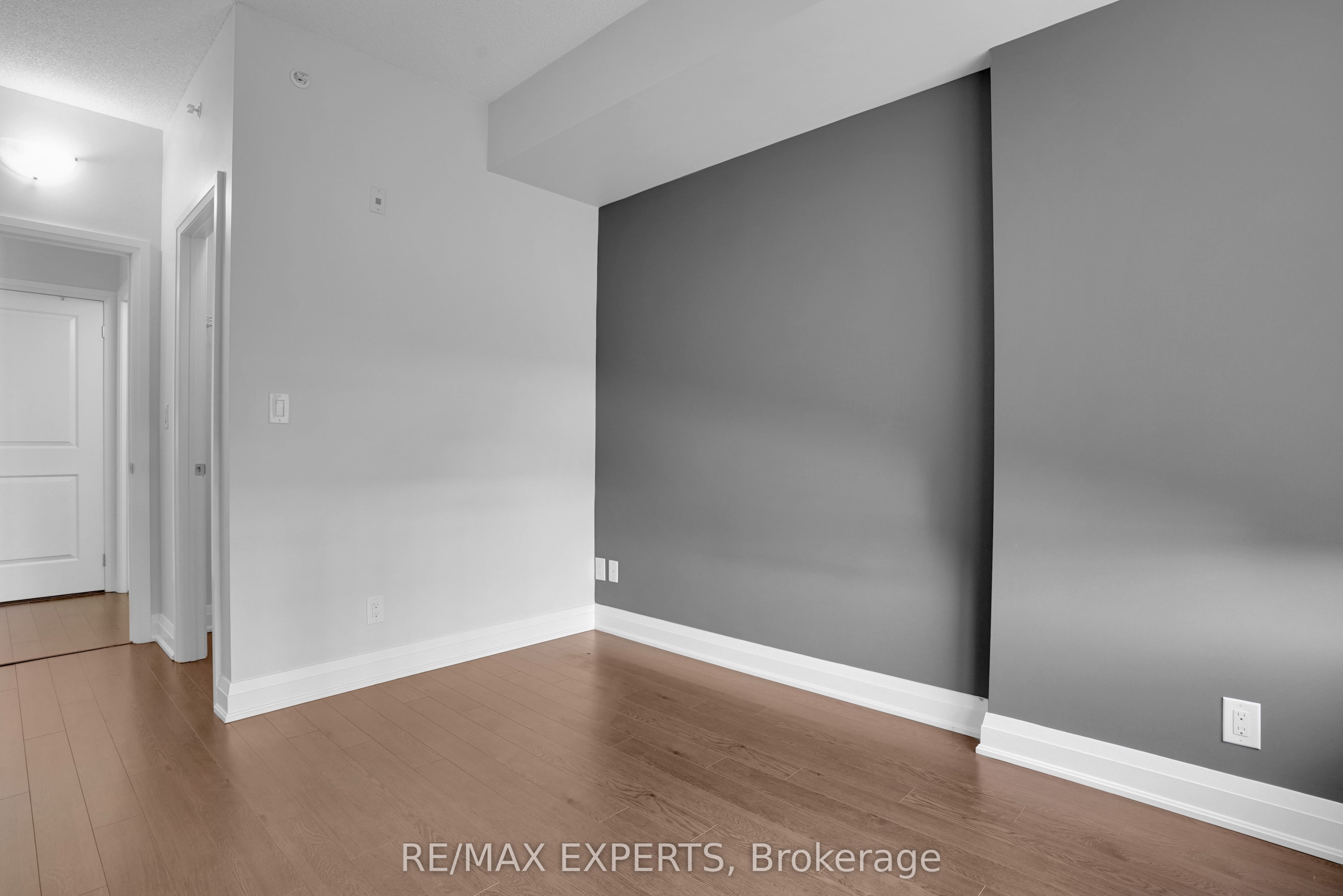 24 Woodstream Boulevard 208 Property Photo 28