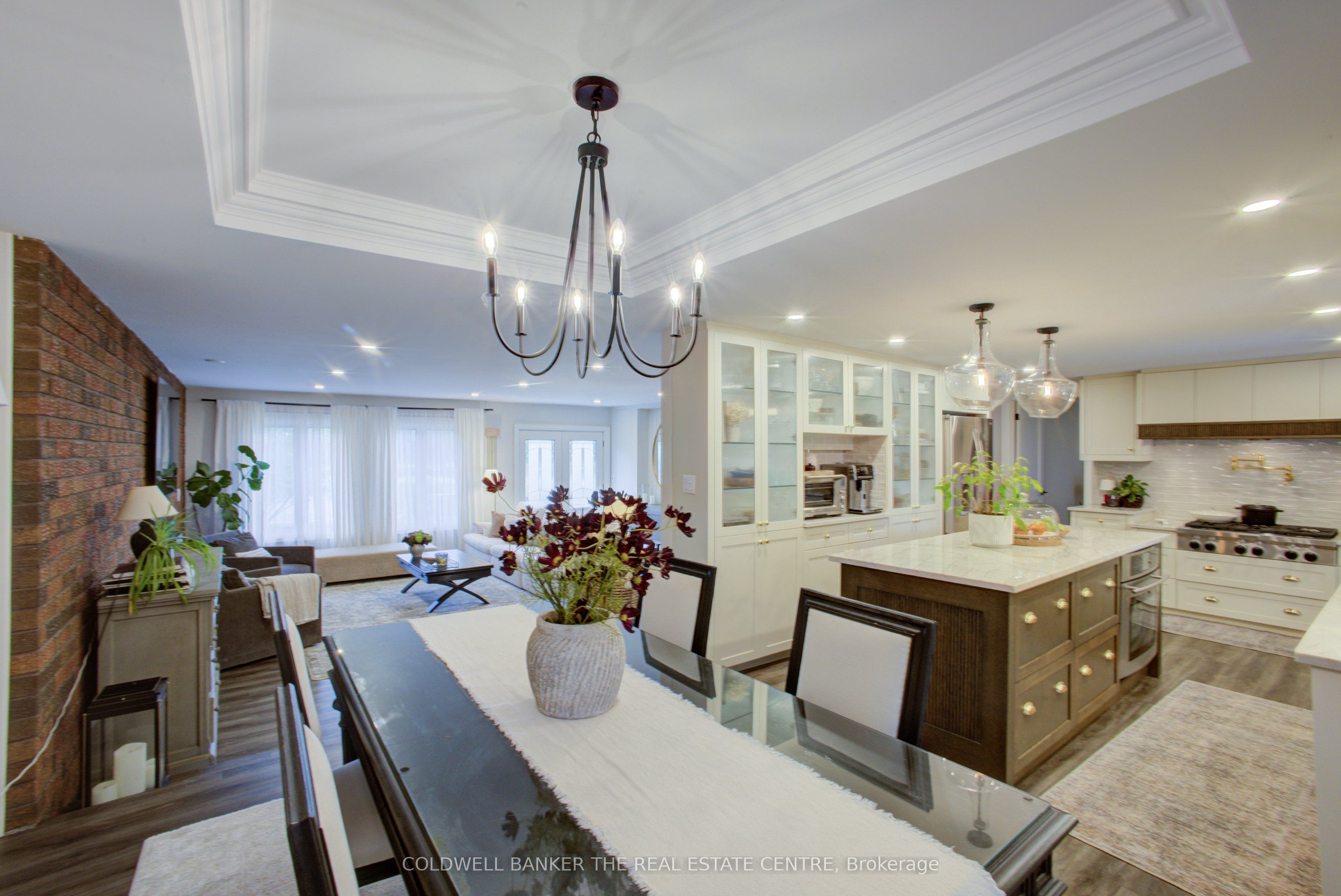 89 King Street Property Photo 10