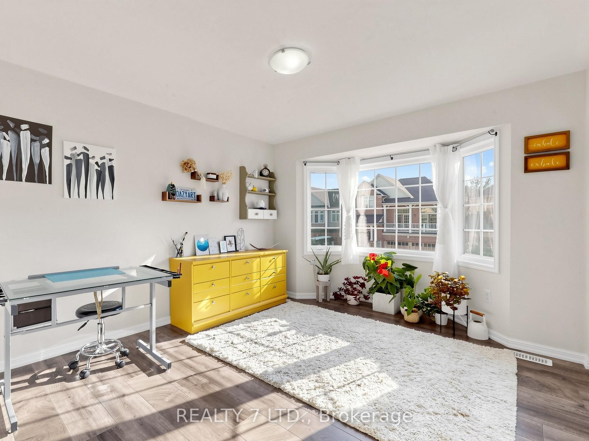 330 Cheryl Mews Boulevard Property Photo 28