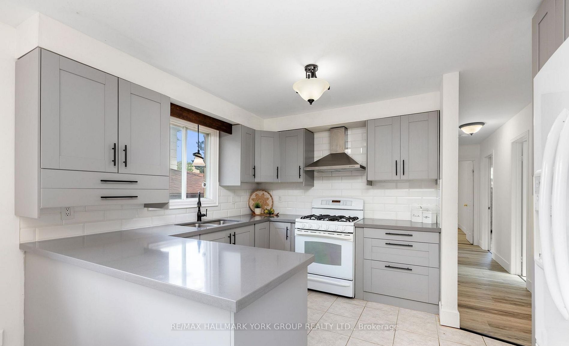 79 Maplegrove Avenue Property Photo 11
