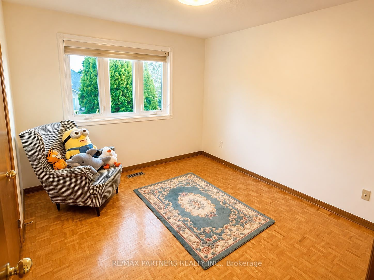 2 Glenhurst Road Property Photo 14