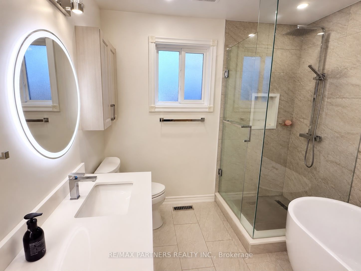 2 Glenhurst Road Property Photo 15