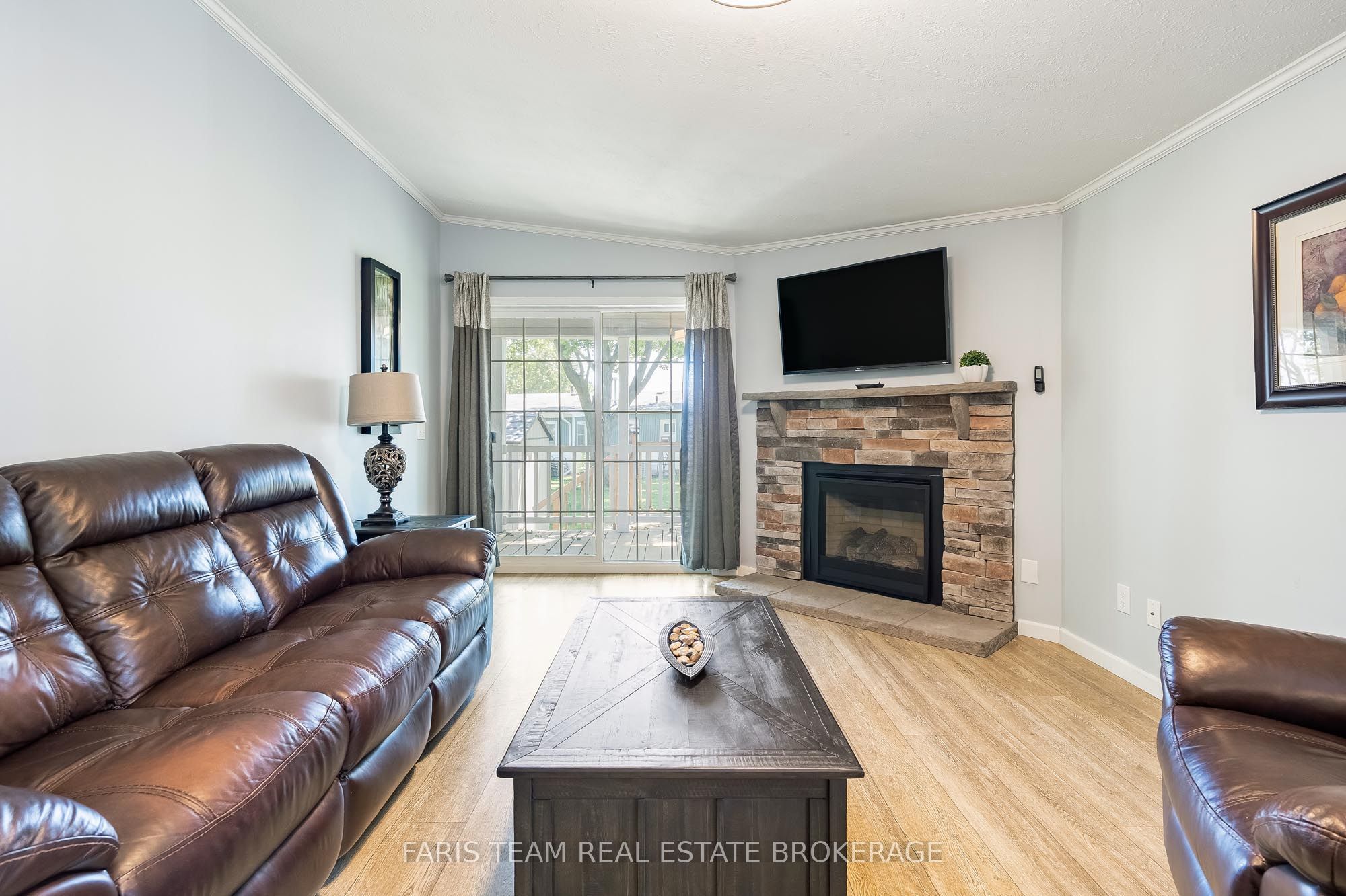 37 Hawthorne Drive Property Photo 13