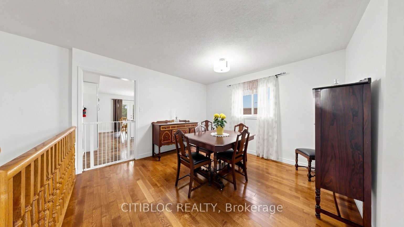 299 Tupper Boulevard Property Photo 18