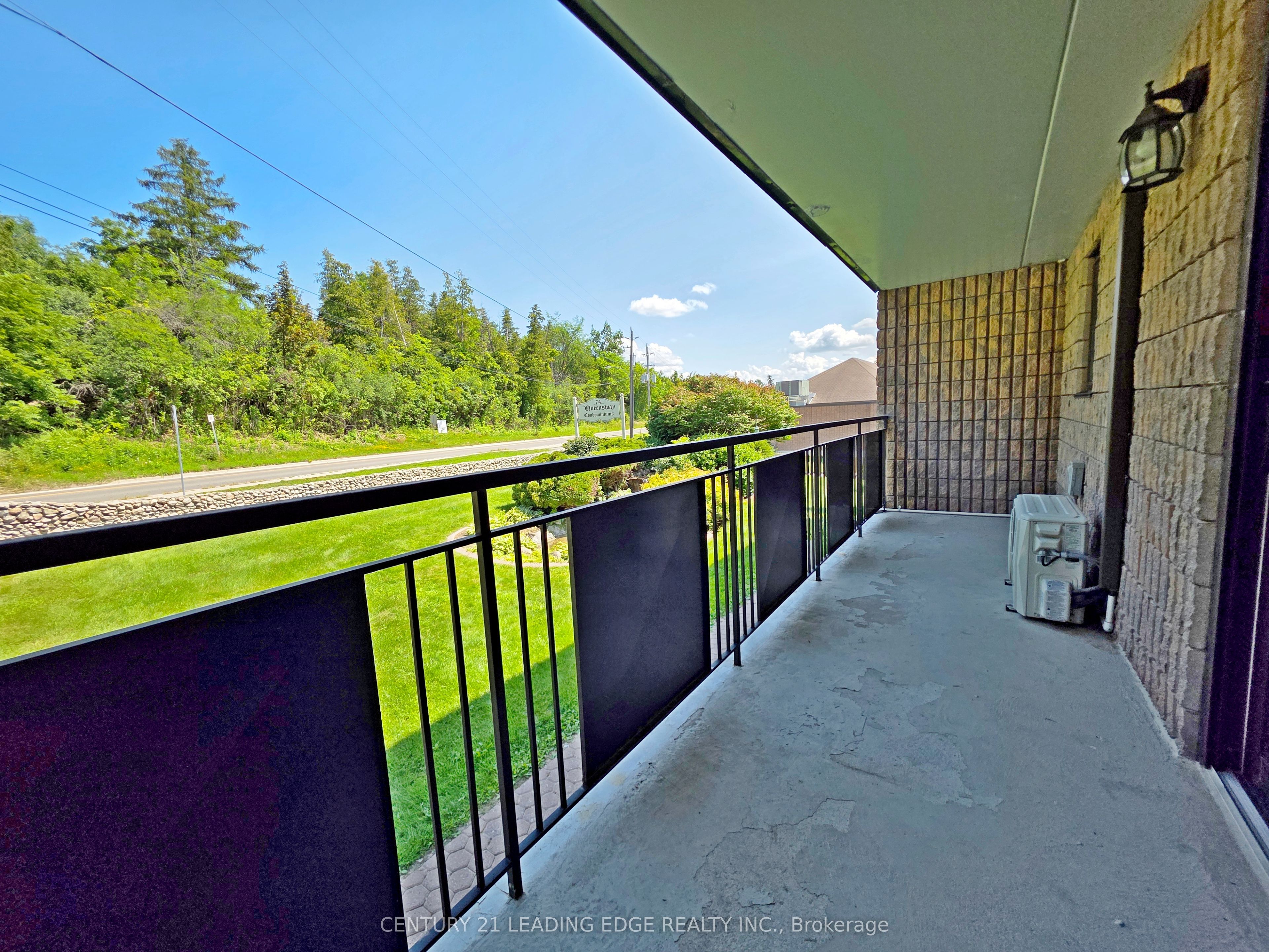 74 The Queensway S 206 Property Photo 22