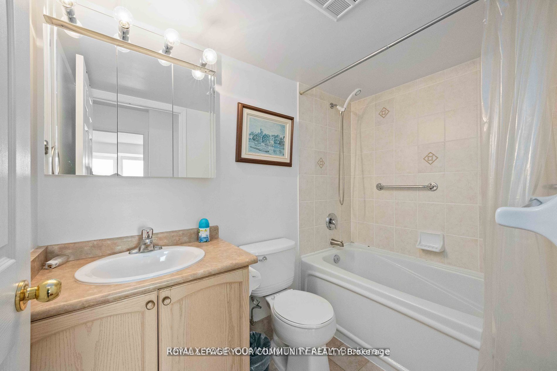 23 Oneida Crescent 909 Property Photo 22