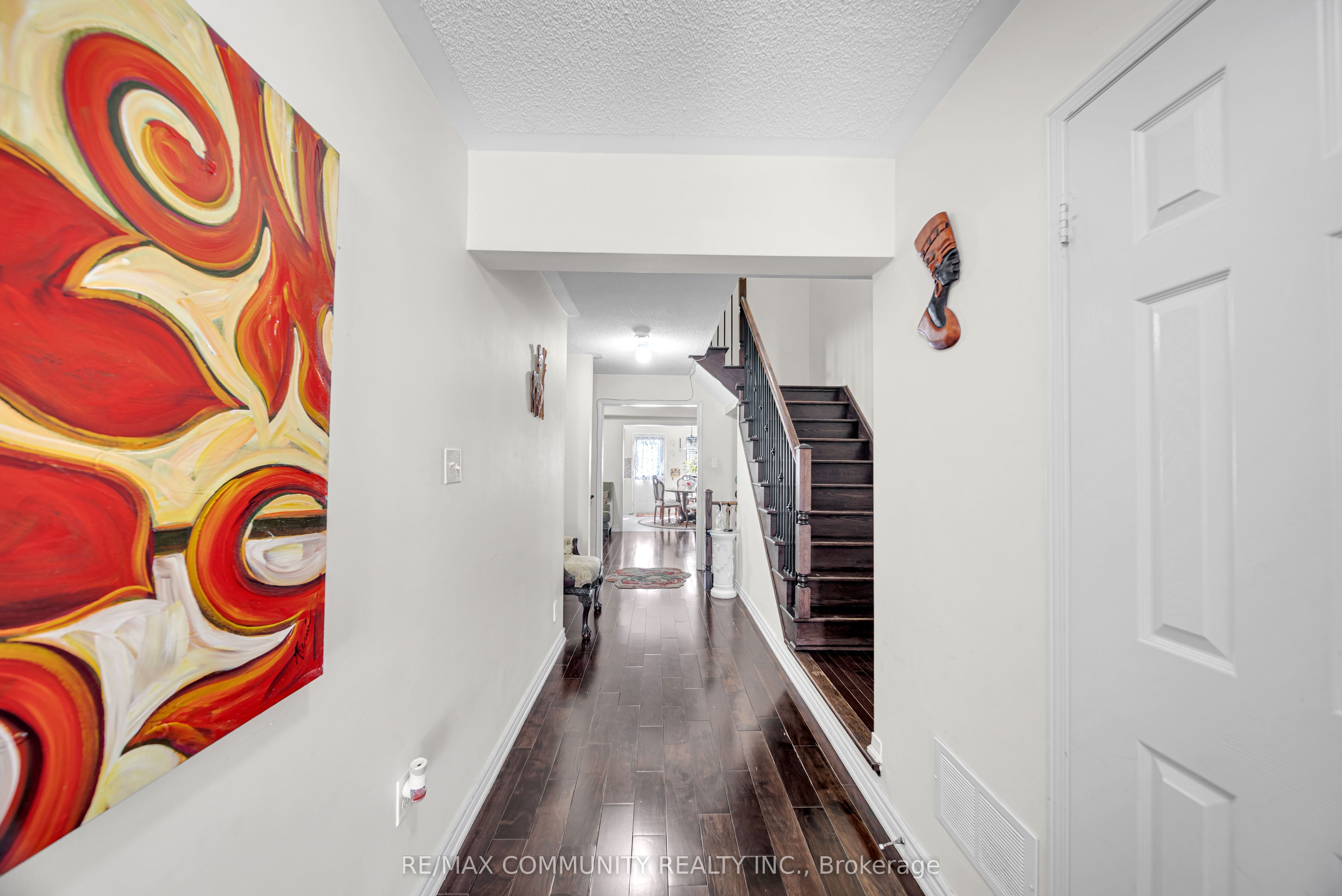 220 Lageer Drive Property Photo 7