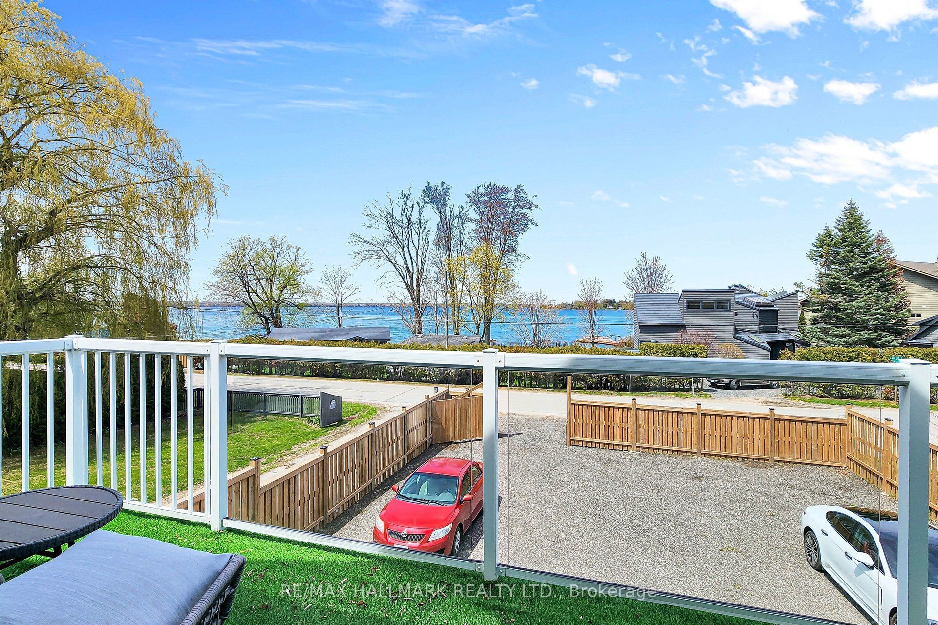 941 Lake Drive N Property Photo 20