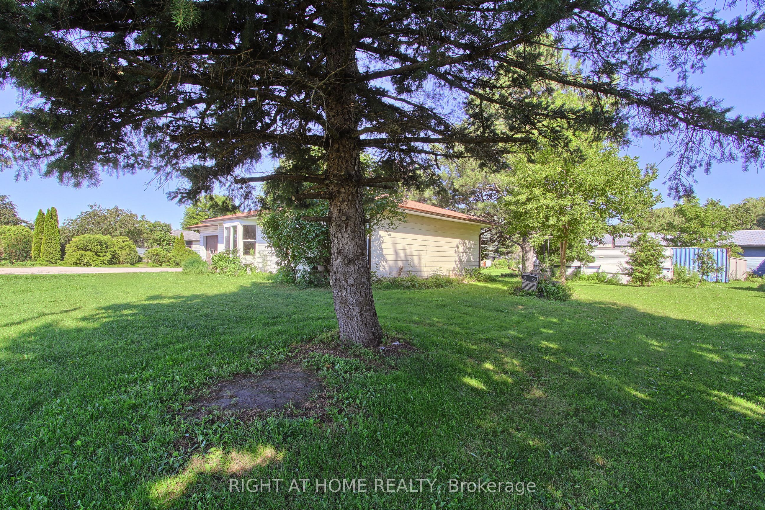 1384 Graham Side Road Property Photo 19