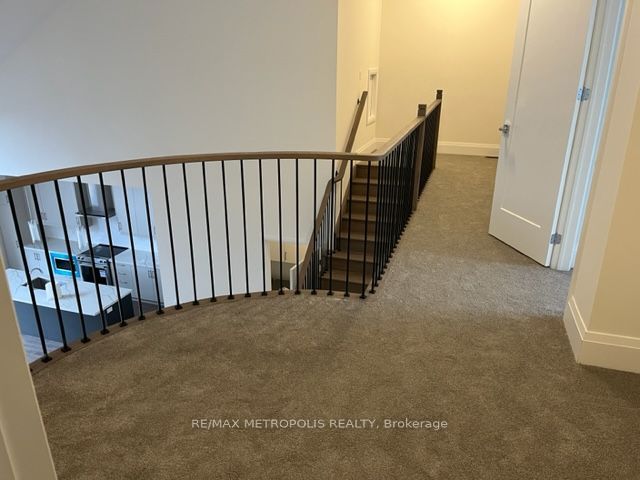 17 Vern Robertson Gate Property Photo 8