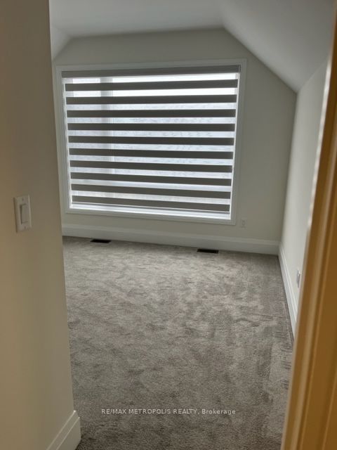17 Vern Robertson Gate Property Photo 10