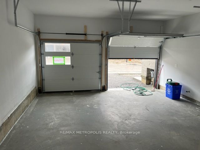 17 Vern Robertson Gate Property Photo 33