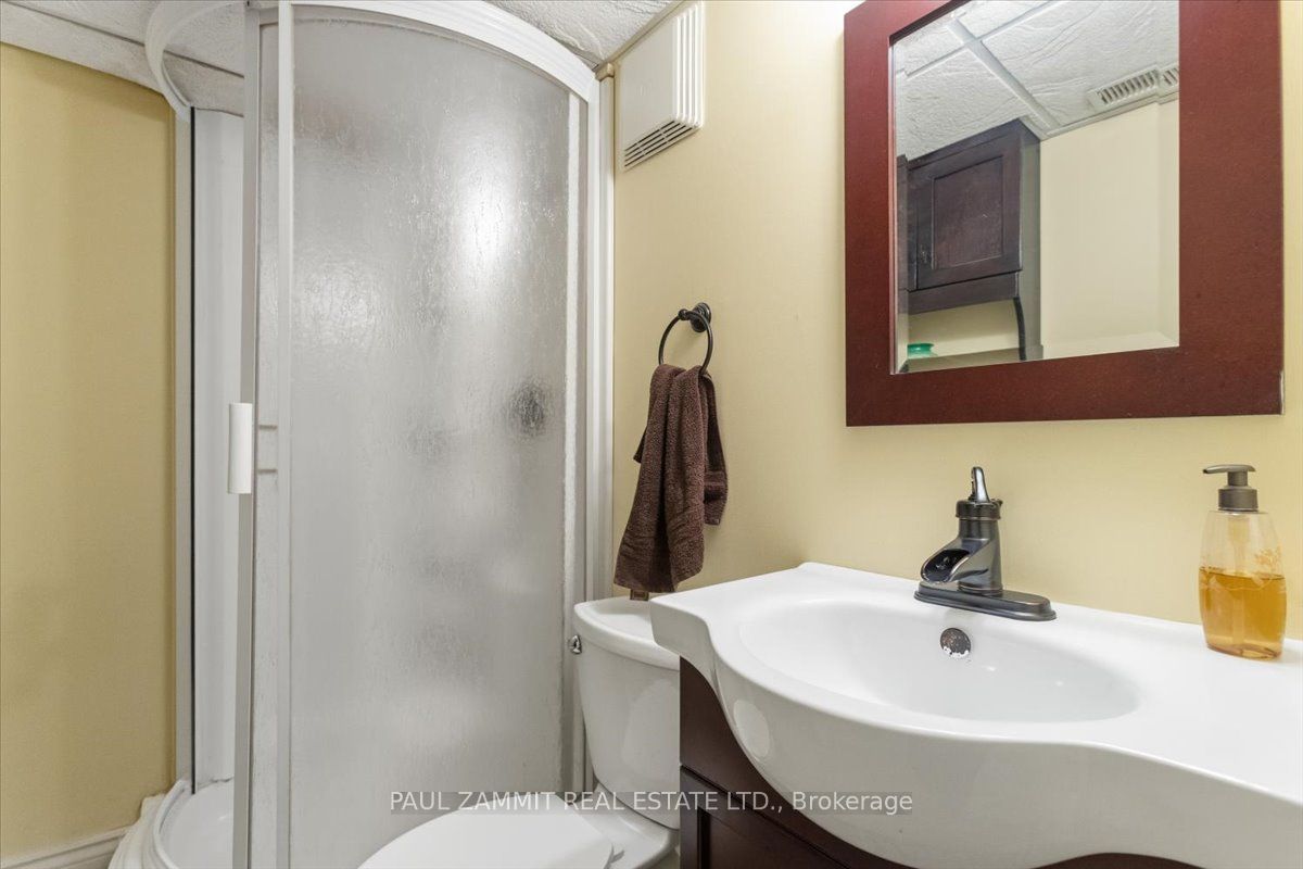 42 Nicholson Way Property Photo 14