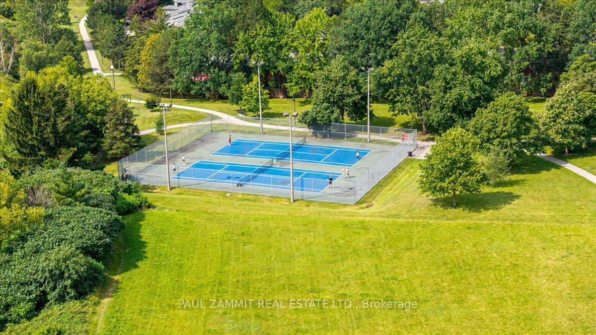 42 Nicholson Way Property Photo 25