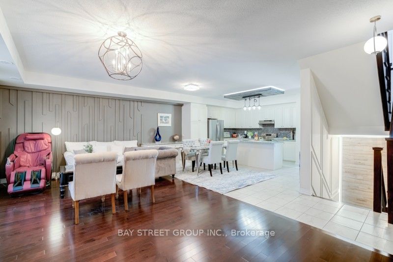 121 Luzon Avenue Property Photo 4