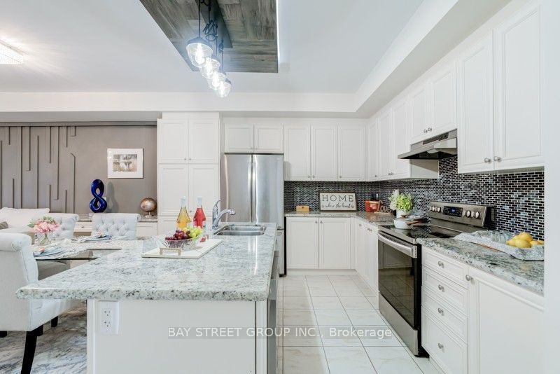 121 Luzon Avenue Property Photo 7