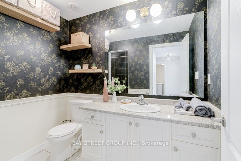 121 Luzon Avenue Property Photo 16