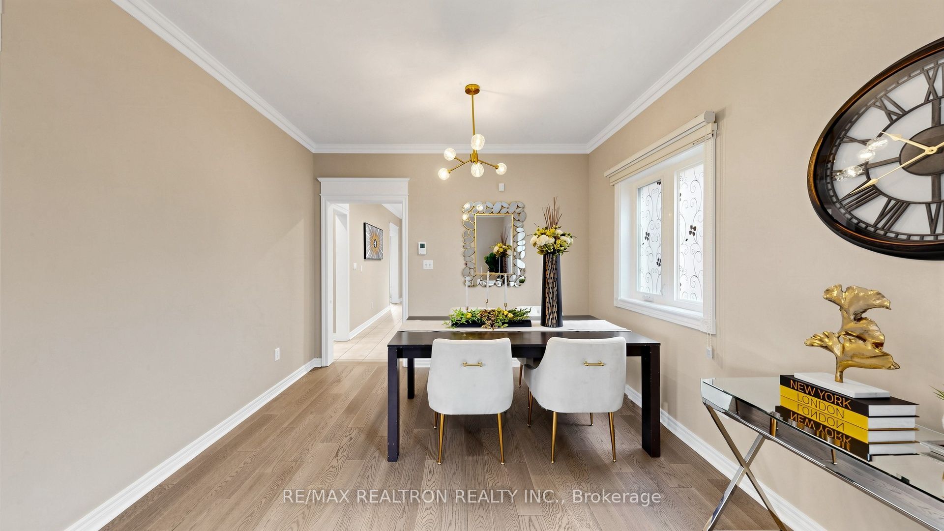 2 Rocksprings Avenue Property Photo 7