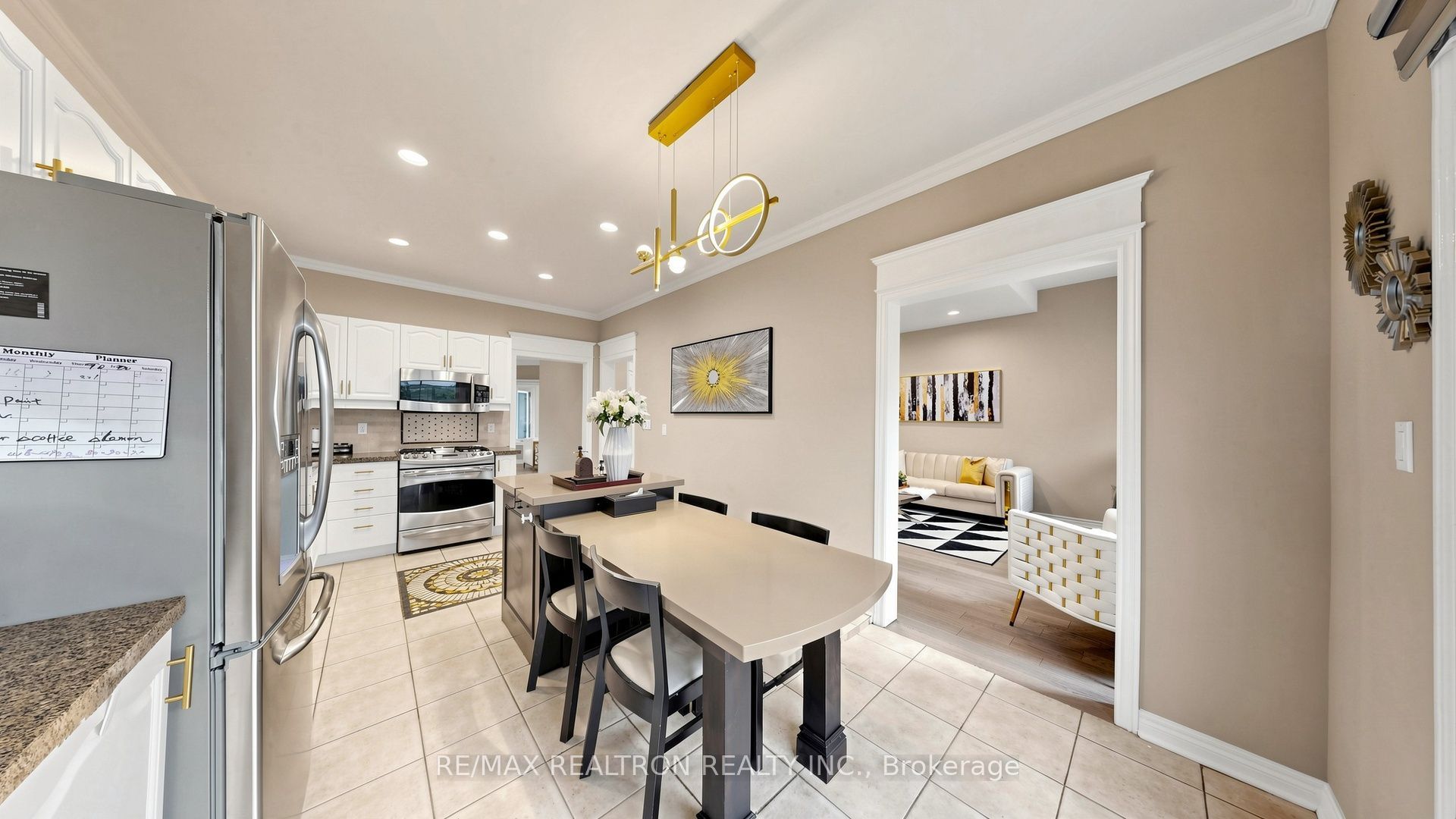 2 Rocksprings Avenue Property Photo 10