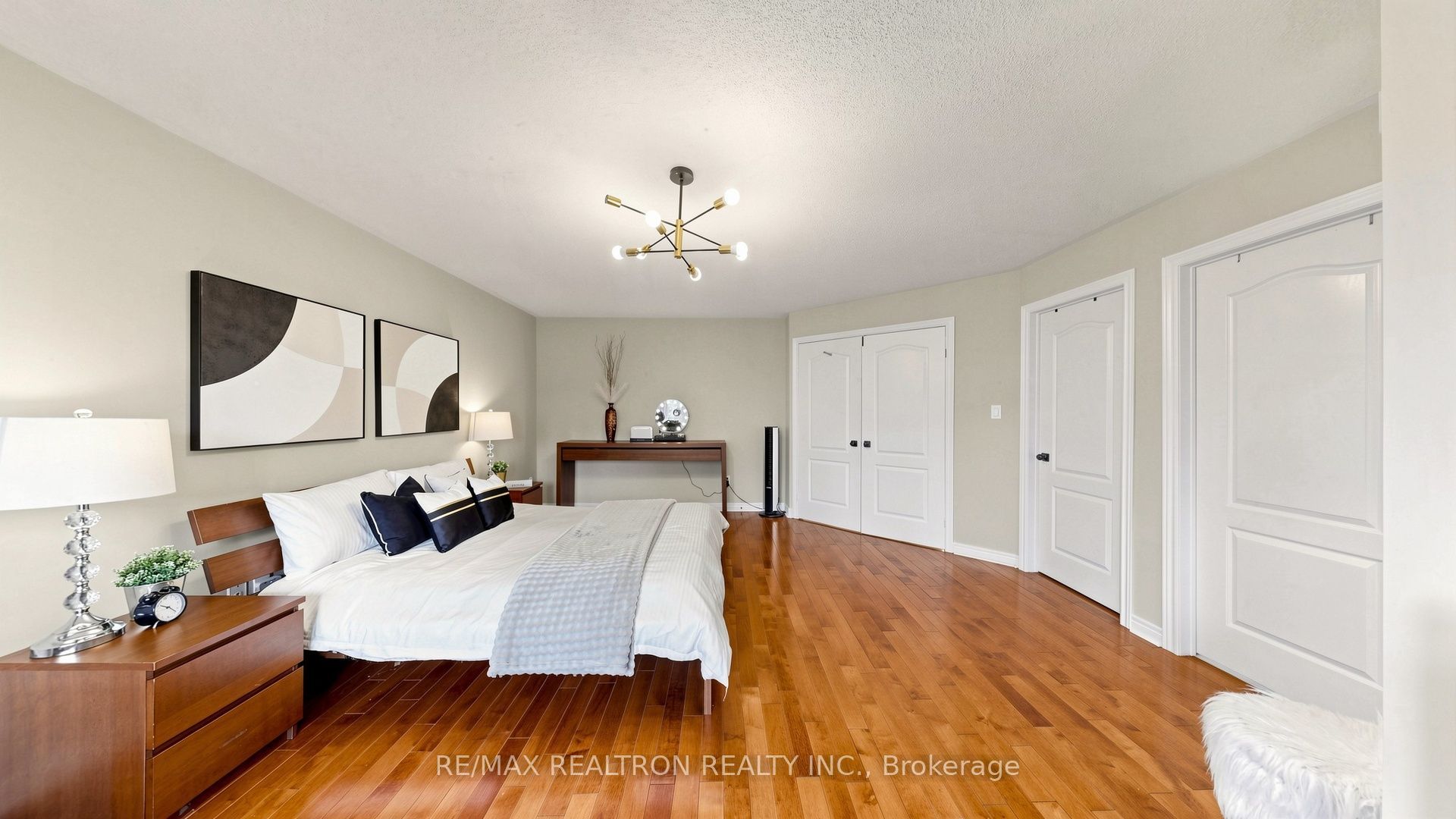 2 Rocksprings Avenue Property Photo 20
