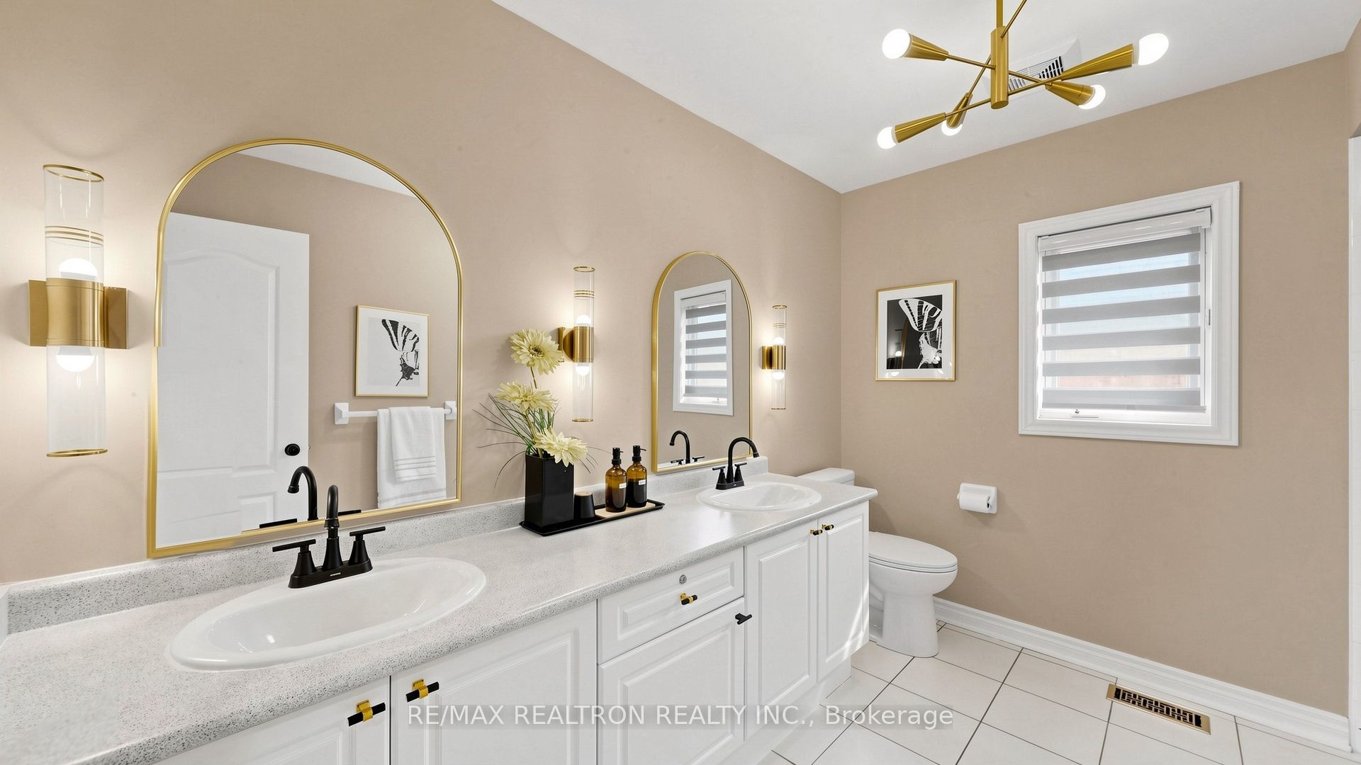 2 Rocksprings Avenue Property Photo 33