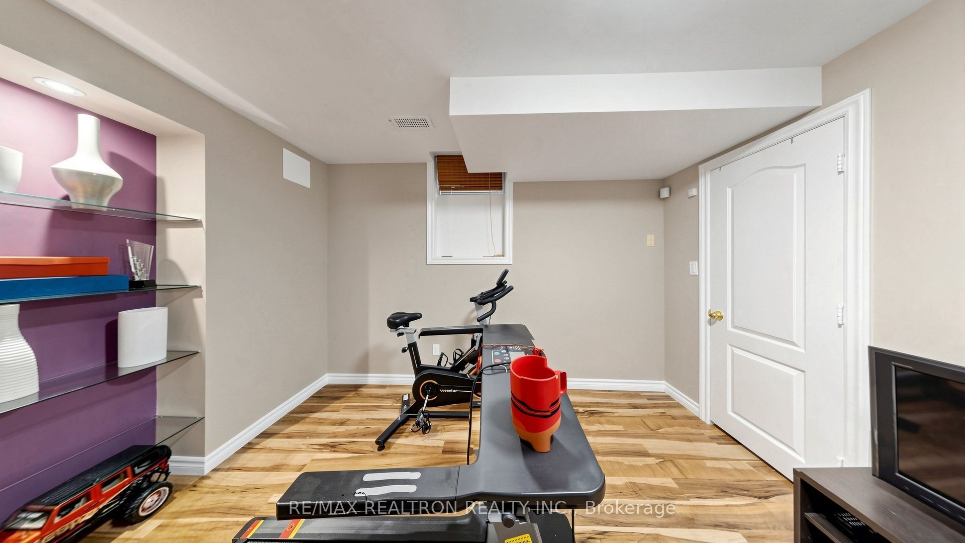 2 Rocksprings Avenue Property Photo 39
