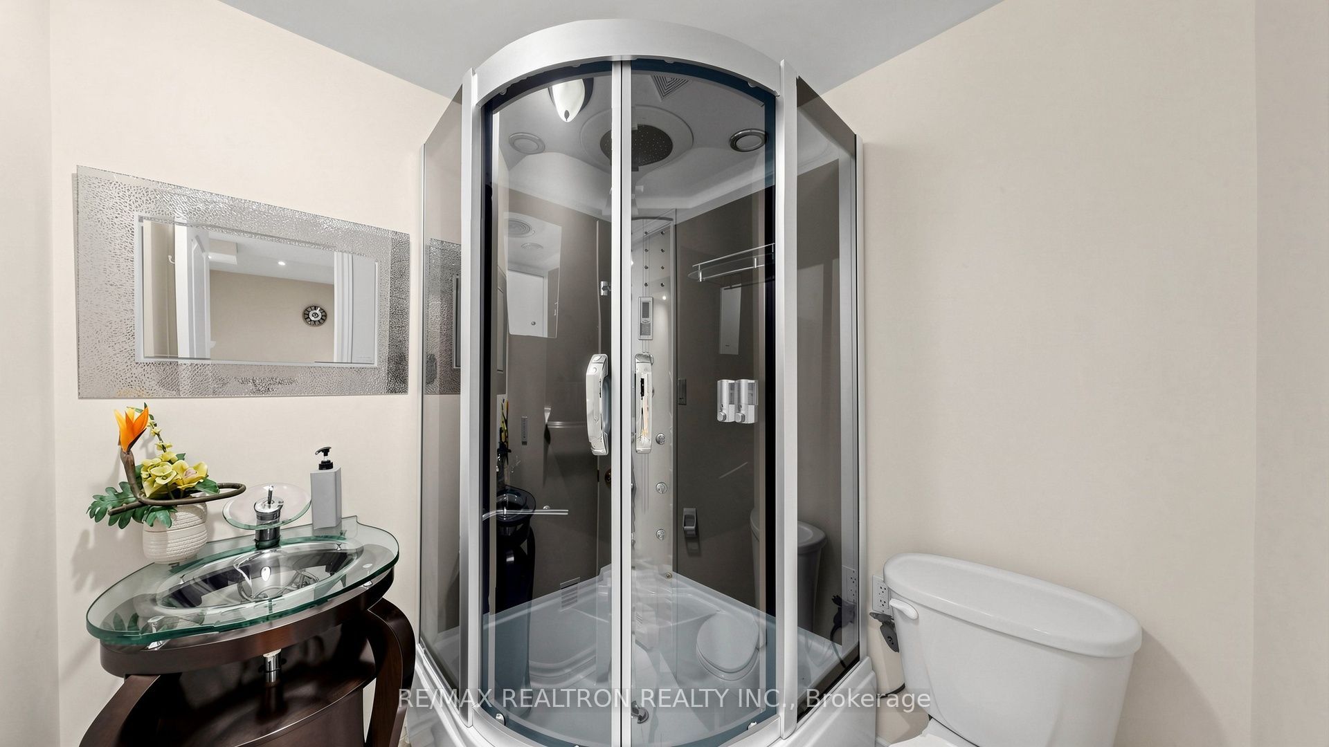 2 Rocksprings Avenue Property Photo 40
