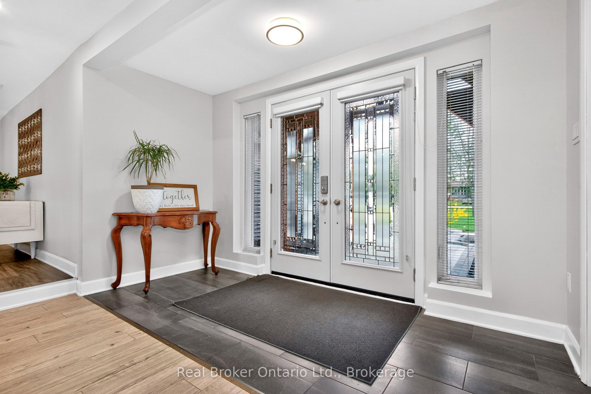 2307 Somers Boulevard Property Photo 4