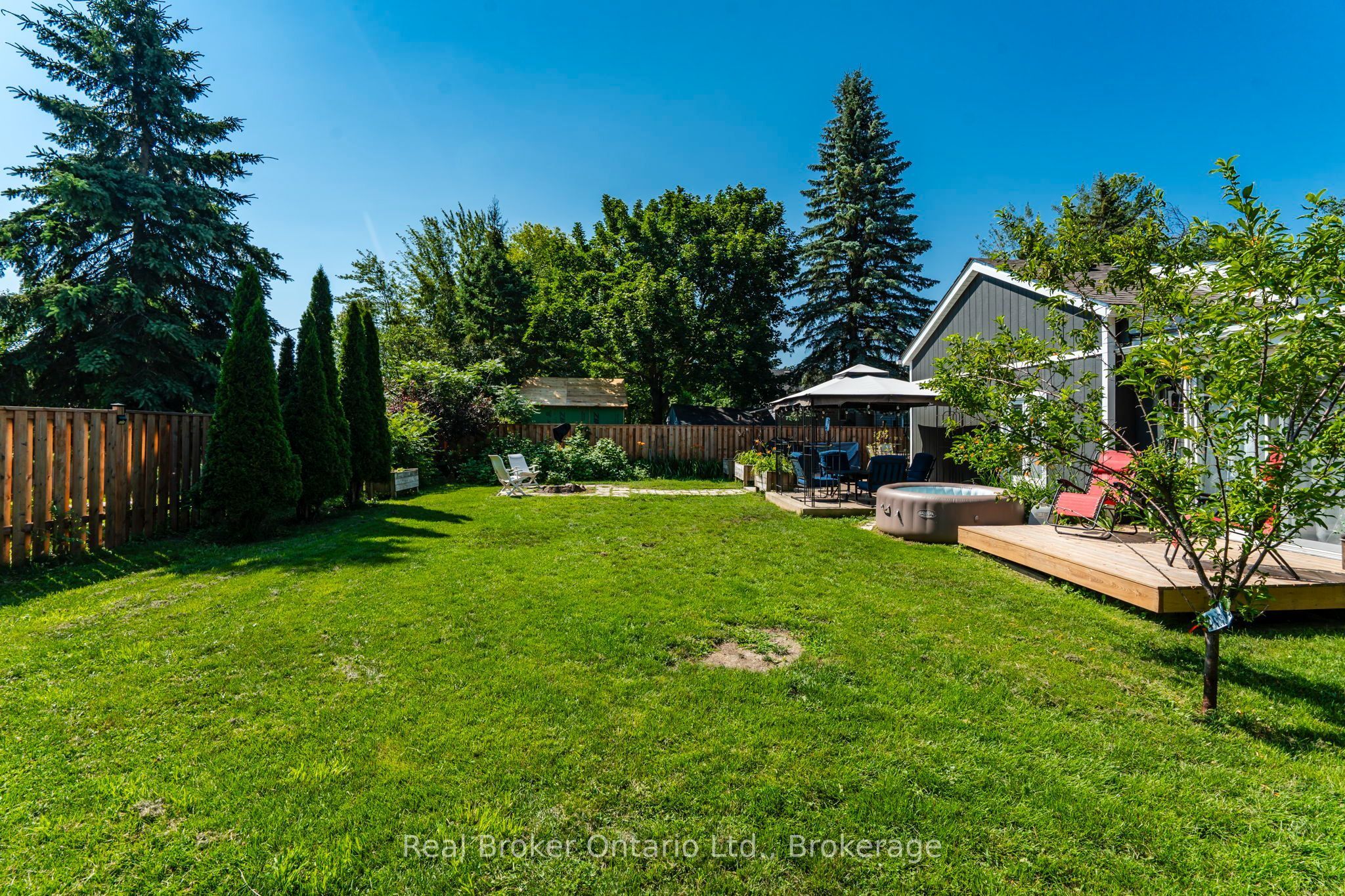 2307 Somers Boulevard Property Photo 27