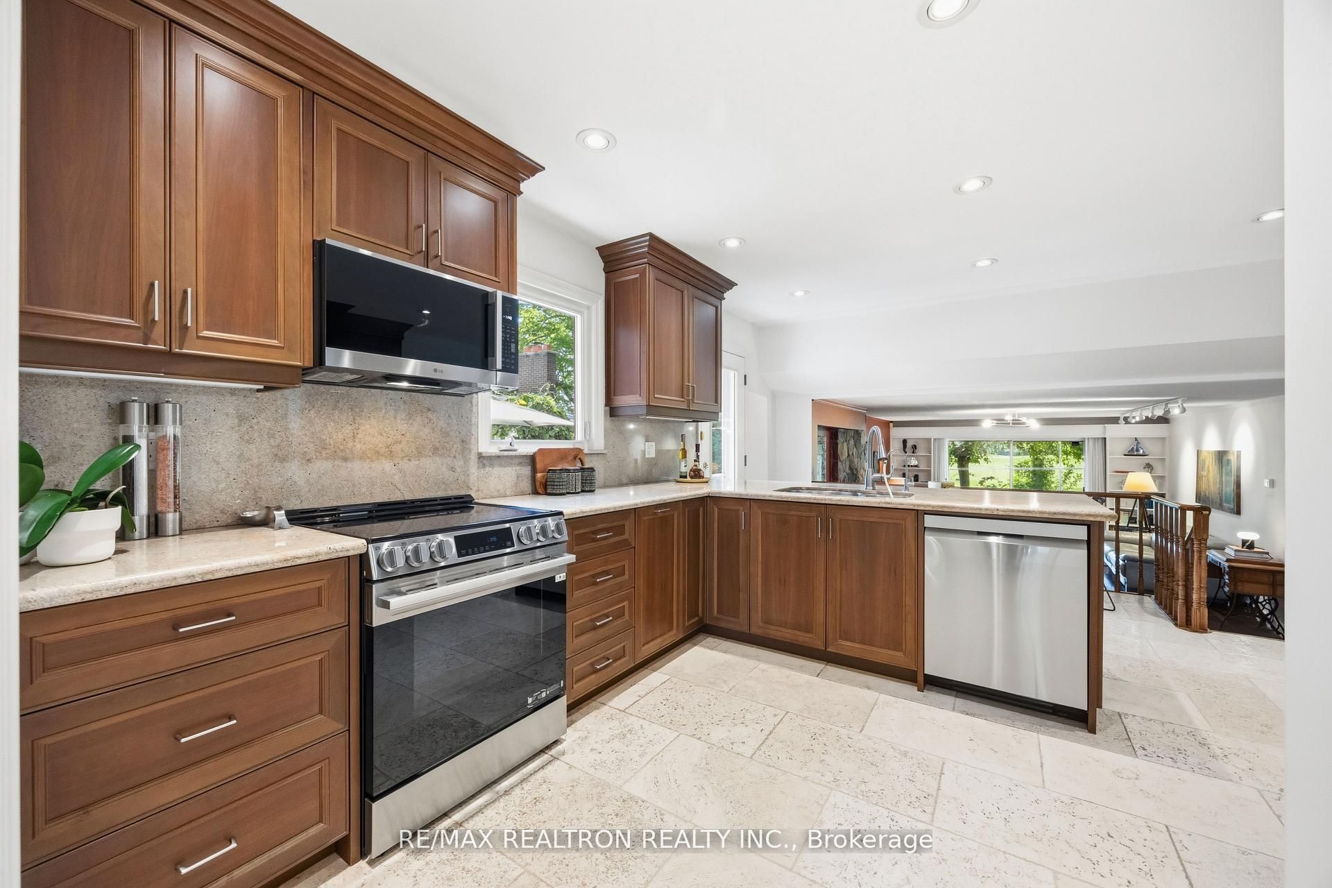 49 Apple Orchard Path Property Photo 16