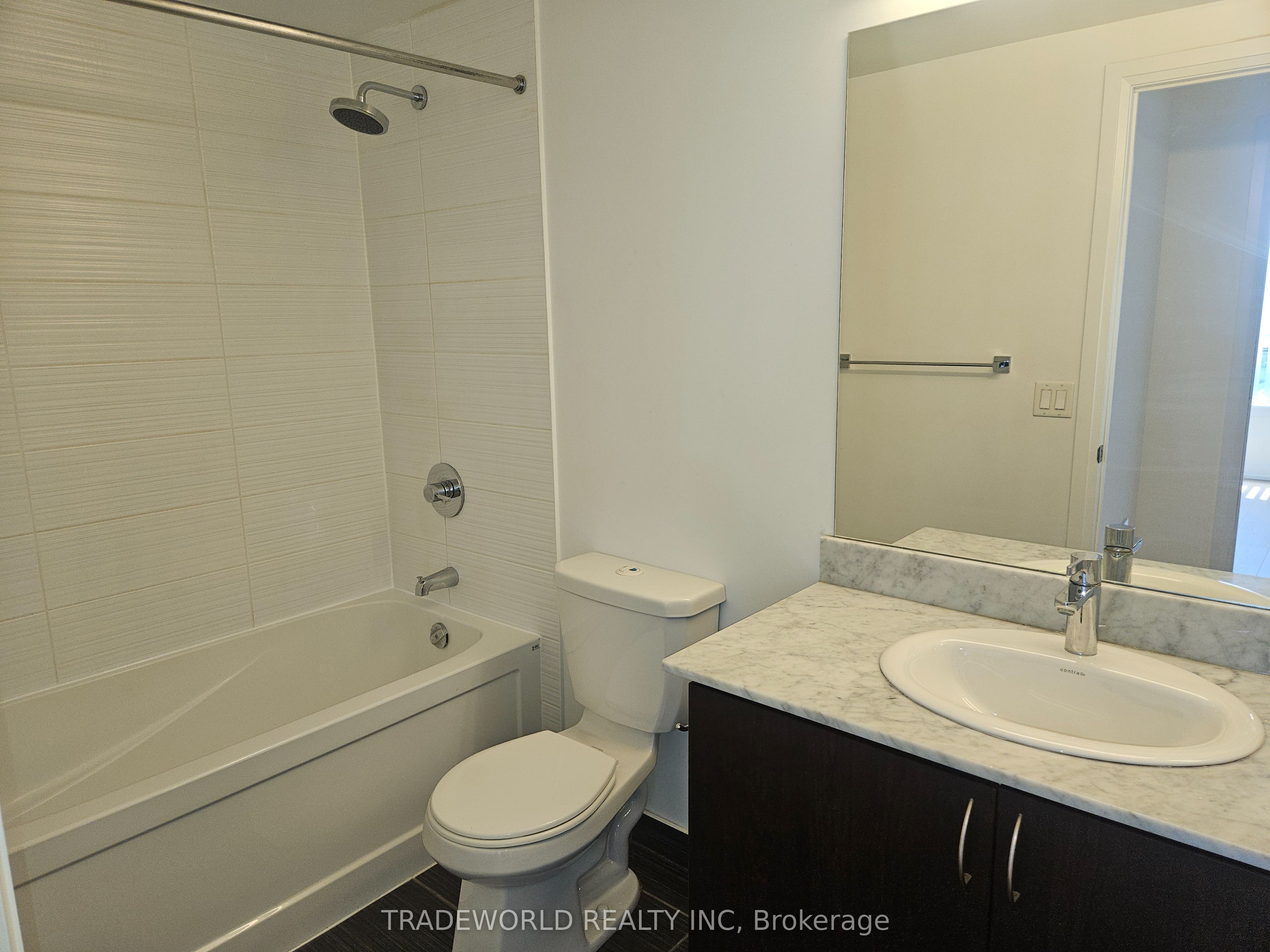 370 Highway 7 E 1009 Property Photo 12