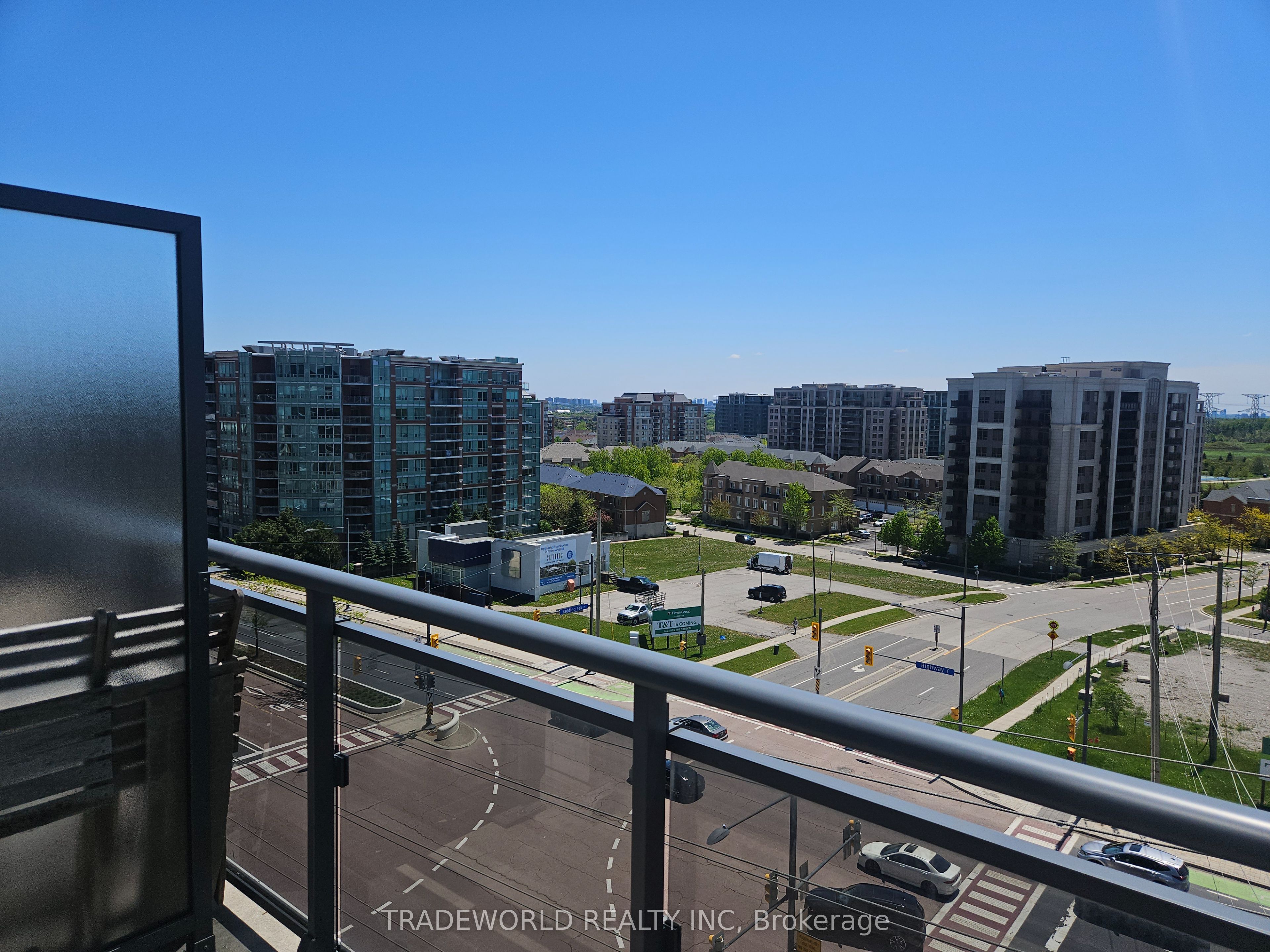 370 Highway 7 E 1009 Property Photo 14