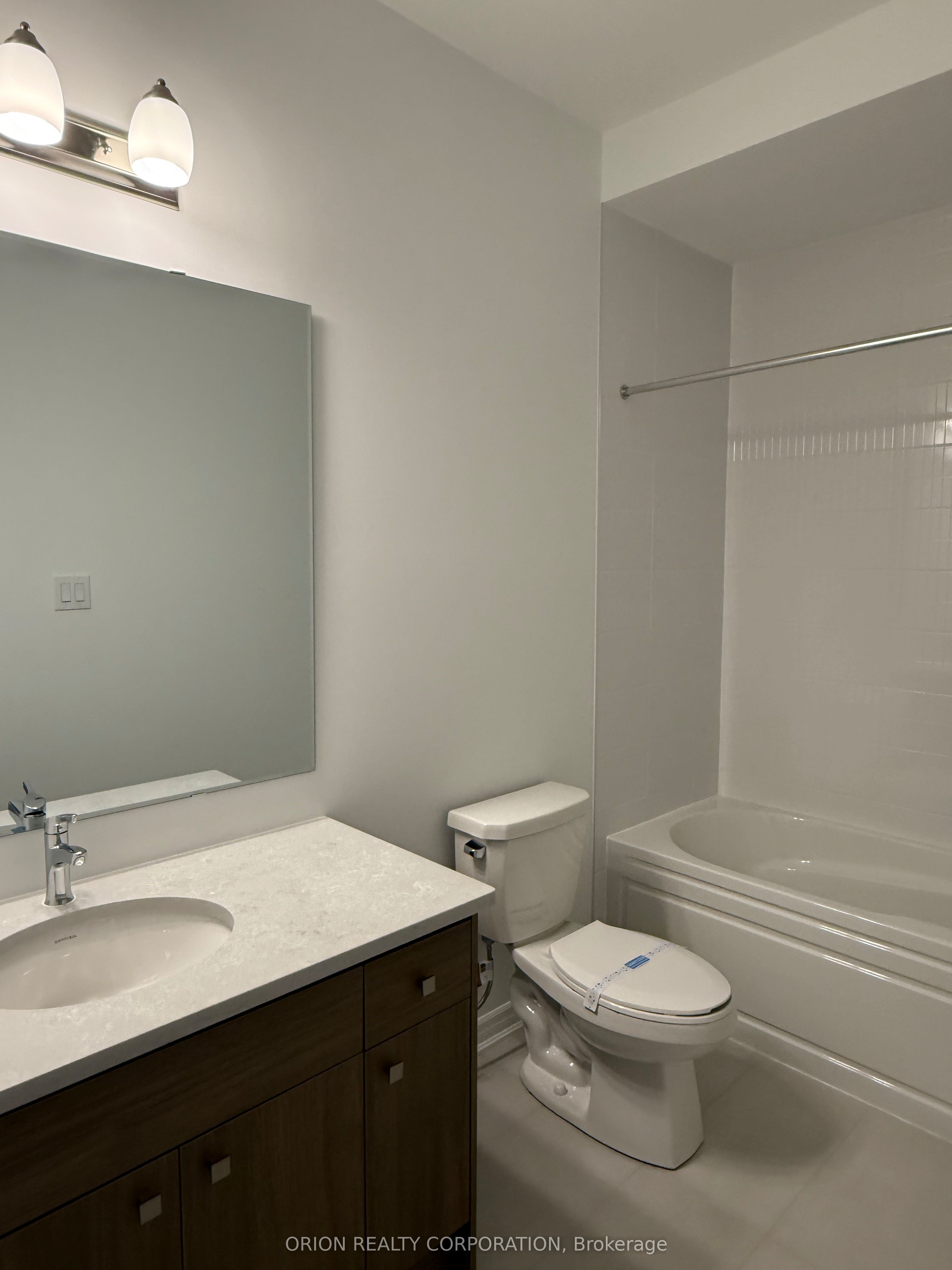 712 Keast Place Property Photo 6