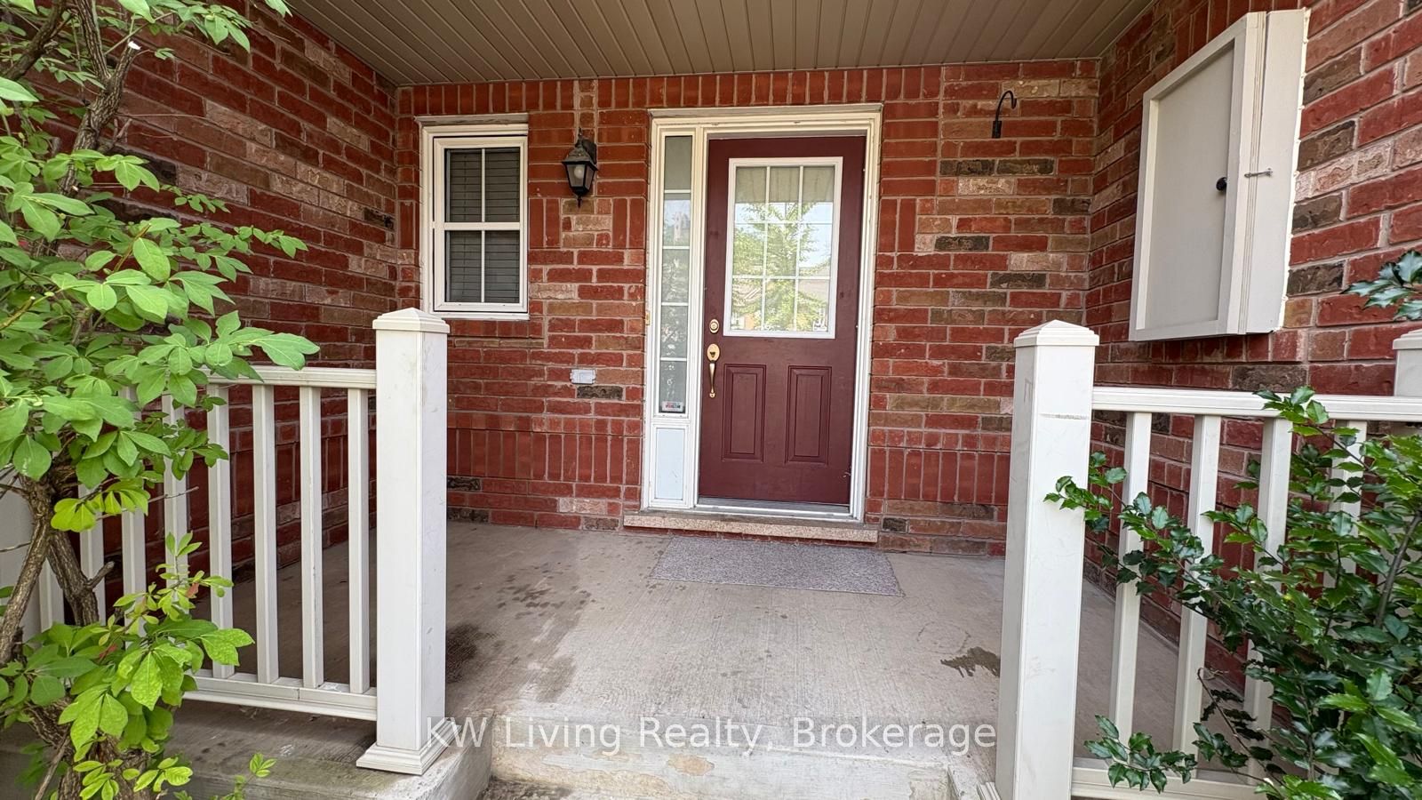 52 Dougherty Crescent Property Photo 2