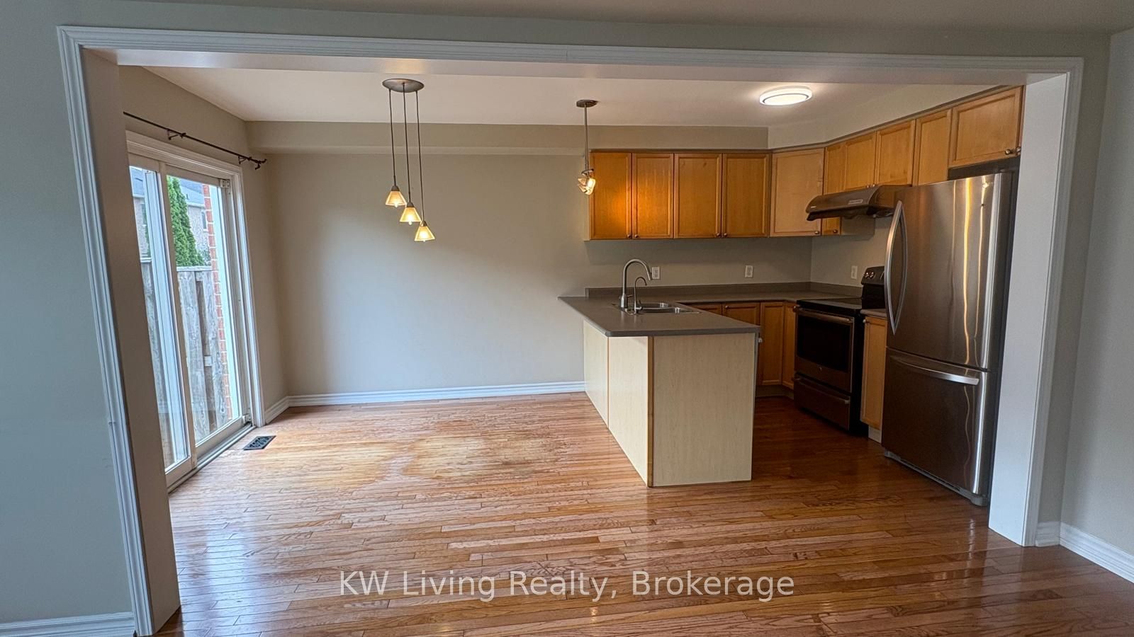 52 Dougherty Crescent Property Photo 6