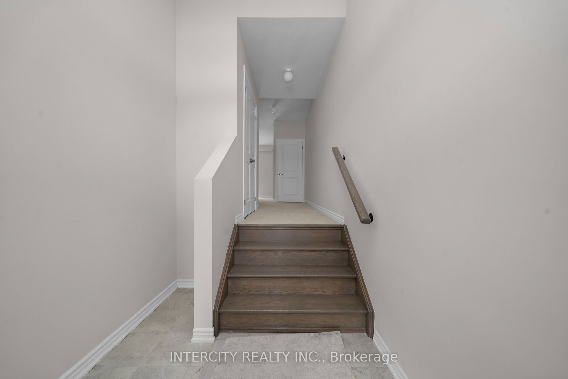 12 Radisson Street Property Photo 3