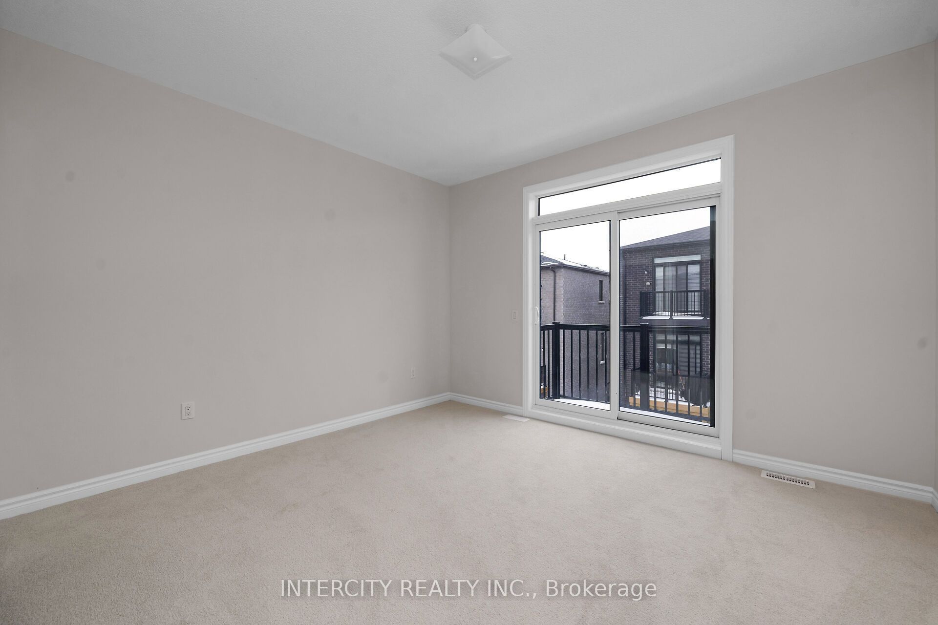 12 Radisson Street Property Photo 17