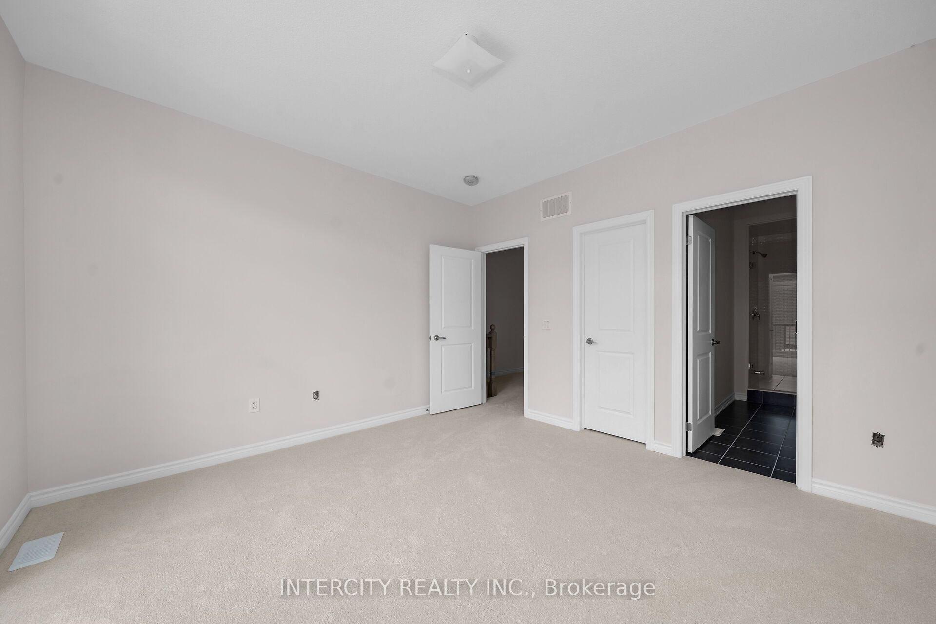 12 Radisson Street Property Photo 18