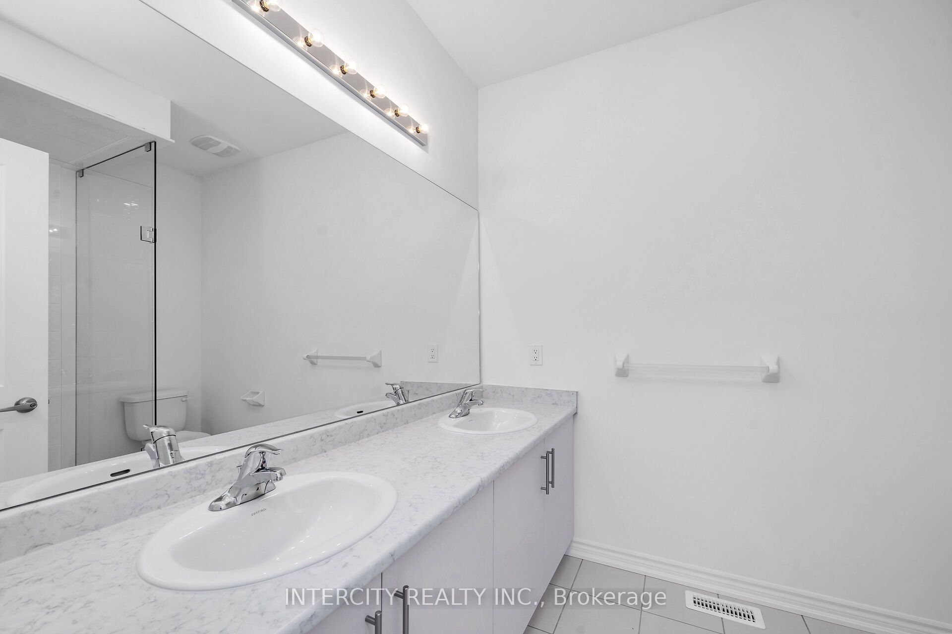 91 Divadale Road Property Photo 16
