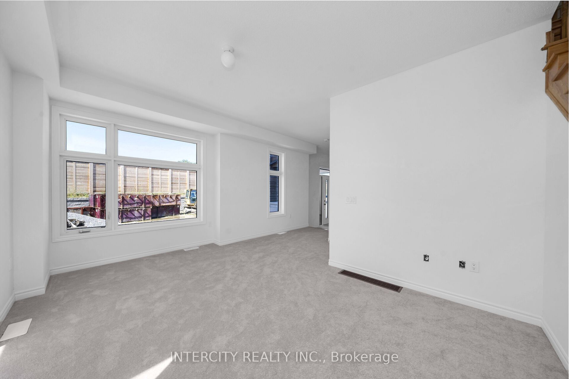 99 Divadale Road Property Photo 7
