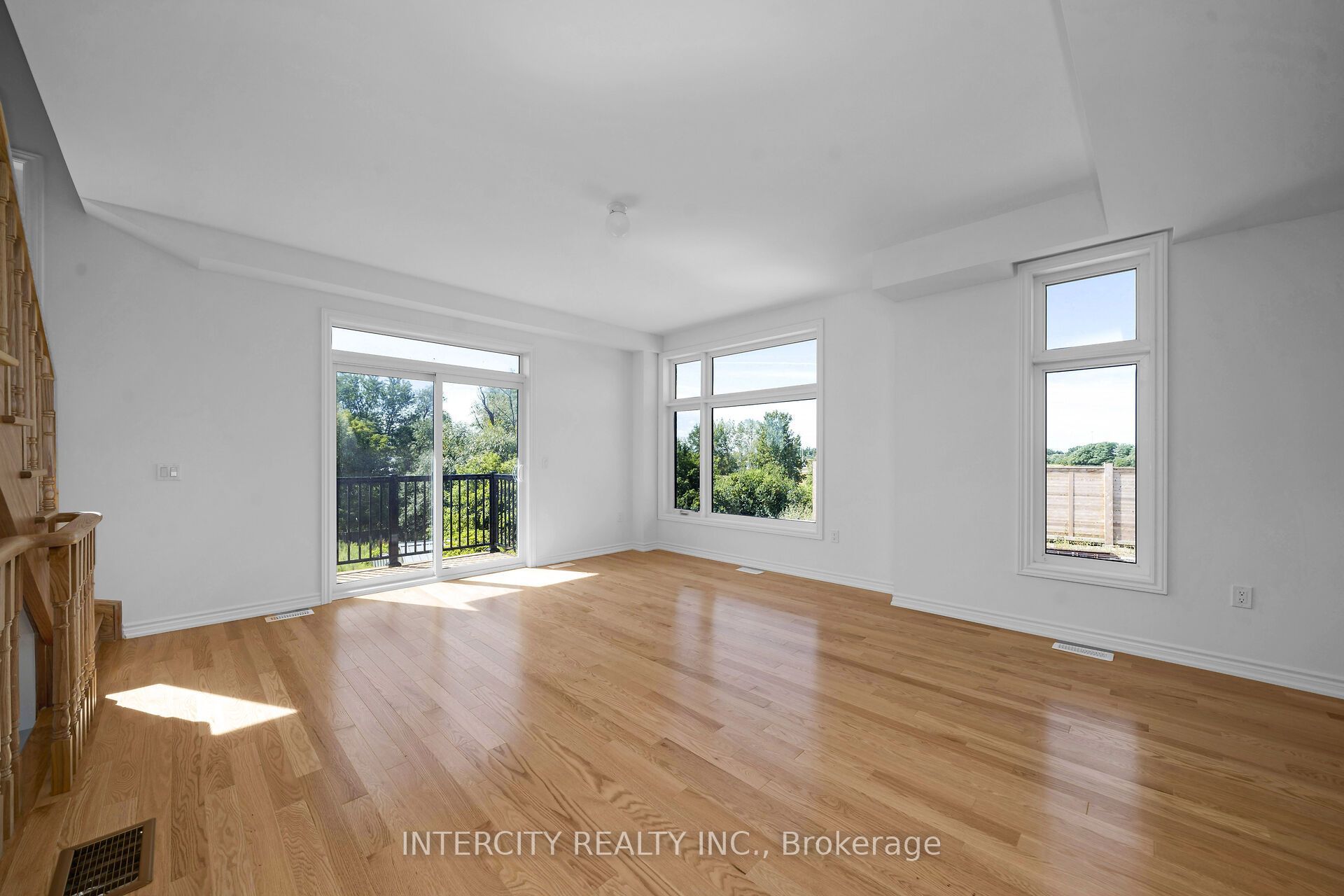 99 Divadale Road Property Photo 10