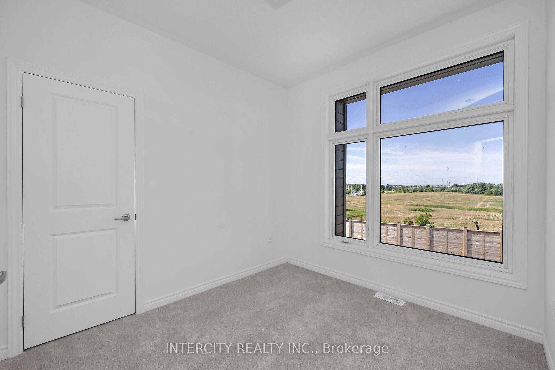 99 Divadale Road Property Photo 25