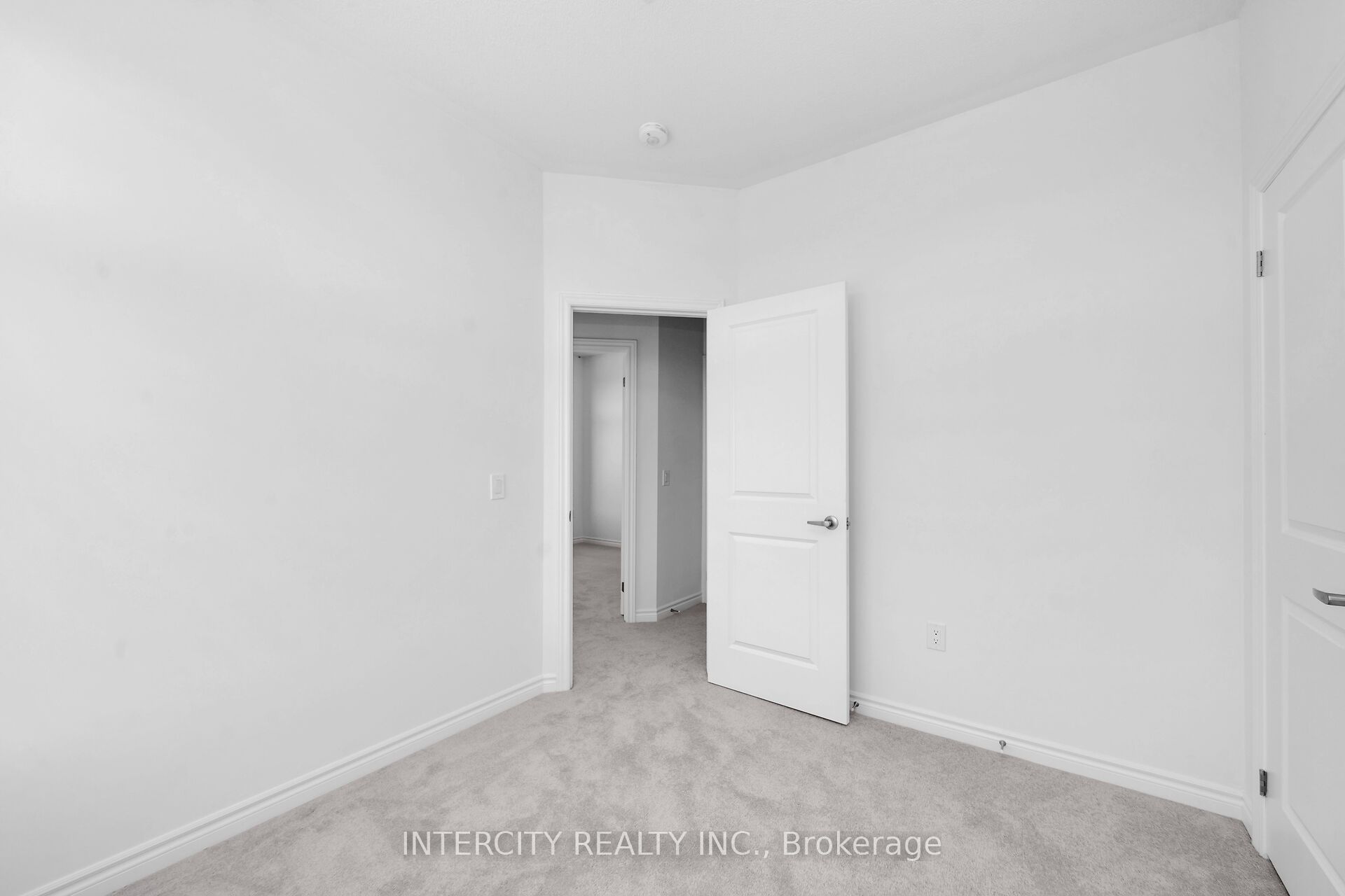 99 Divadale Road Property Photo 26