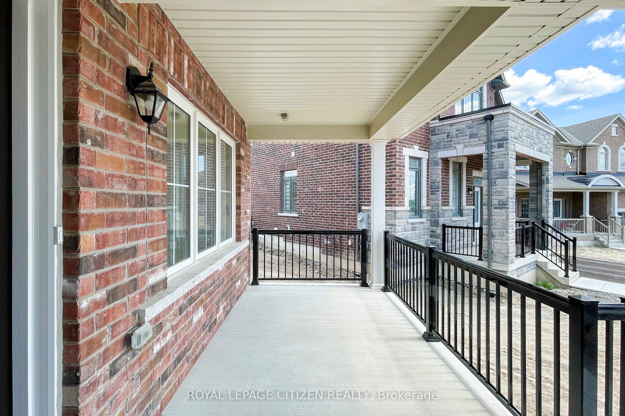87 Lawrence D. Pridham Avenue Property Photo 4