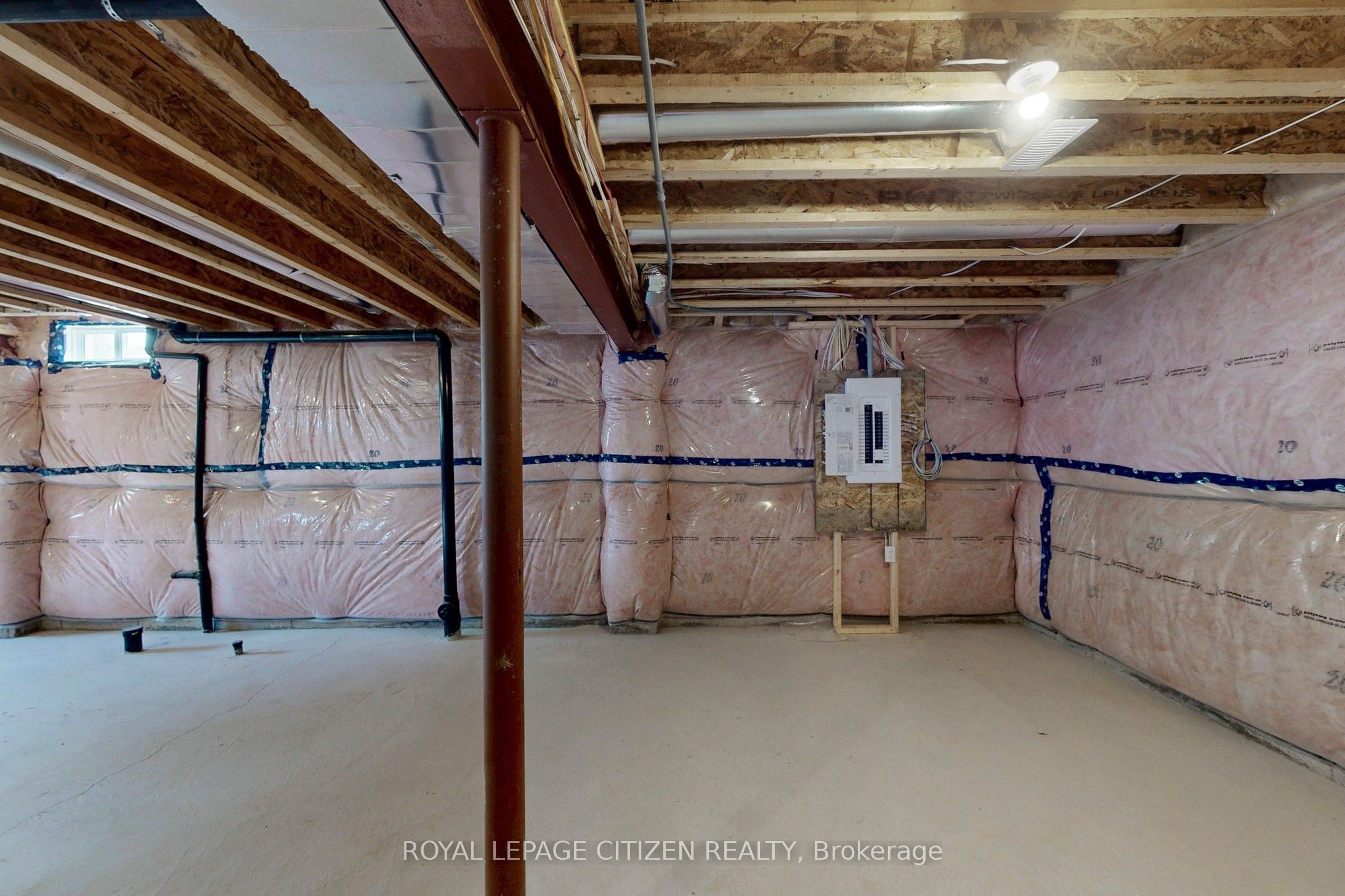 87 Lawrence D. Pridham Avenue Property Photo 41