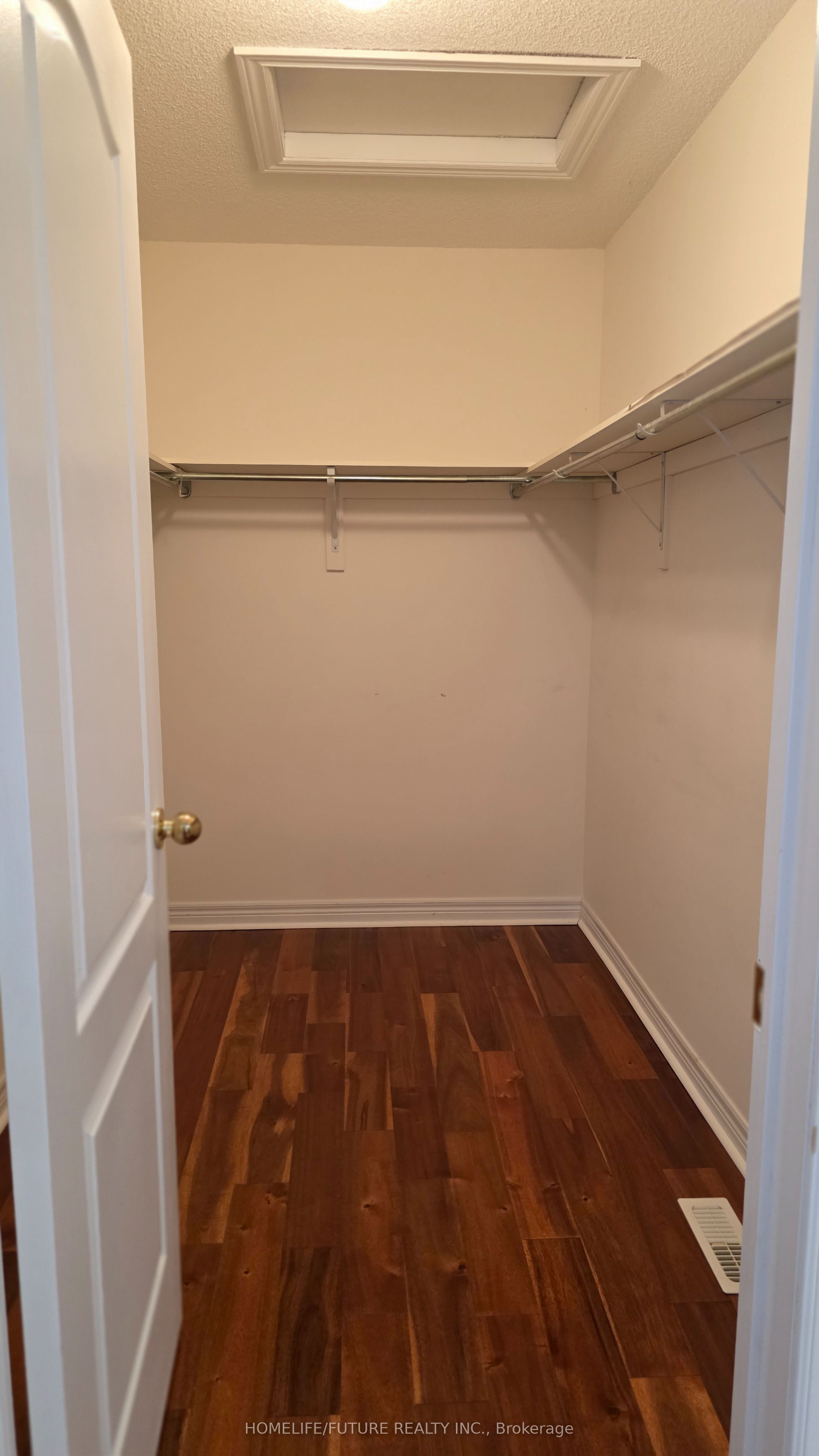 51 Waite Crescent Property Photo 7