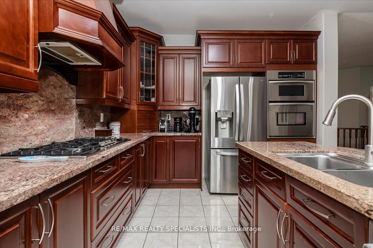 1165 Mitchell Court Property Photo 12