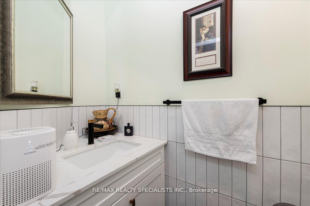 1165 Mitchell Court Property Photo 16